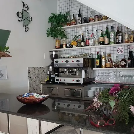Ξενοδοχείο Eglis 2*